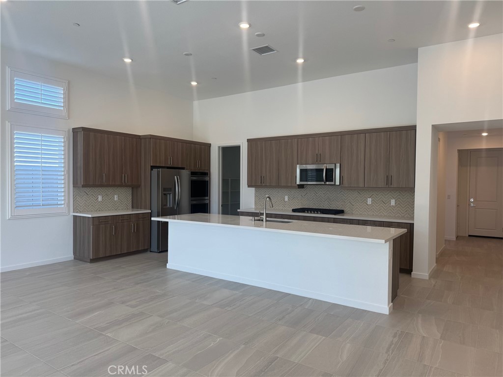 MLS #SW25063238 image #5