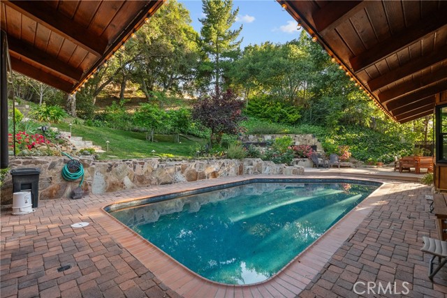 Detail Gallery Image 2 of 54 For 25009 Atwood Bld, Newhall,  CA 91321 - 3 Beds | 2/1 Baths