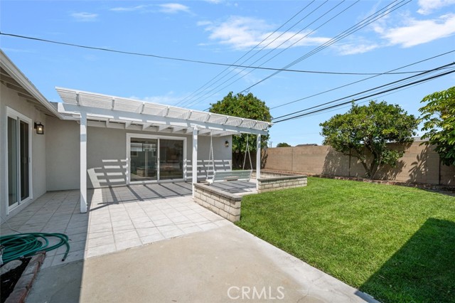 16806 Olive Street, Fountain Valley CA: https://media.crmls.org/medias/71875e91-9d82-47d3-acd1-7a67d84a3c41.jpg