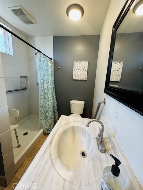 12155 Dunrobin Avenue, Downey CA: https://media.crmls.org/medias/7188969f-1408-4668-8574-f9620982bce8.jpg