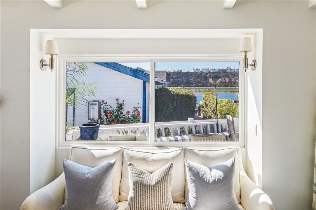 MLS #OC25248190 image #9