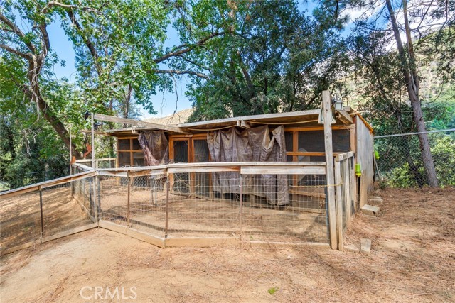 Image 55 of 66 For 39065 Oak Glen Road