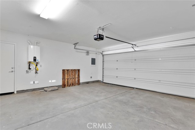 Detail Gallery Image 34 of 42 For 10110 Kemper Ave, Adelanto,  CA 92301 - 4 Beds | 2/1 Baths