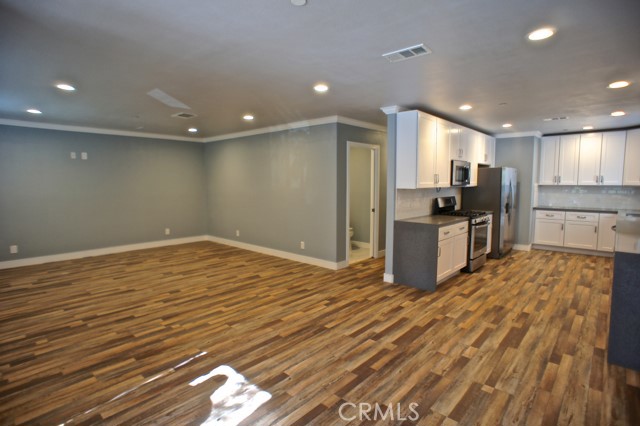 Detail Gallery Image 2 of 10 For 9063 Cattaraugus a,  Los Angeles,  CA 90034 - 3 Beds | 1 Baths