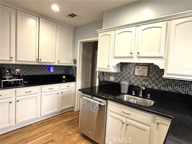 Detail Gallery Image 7 of 29 For 2032 Royal Oaks Dr, Duarte,  CA 91010 - 3 Beds | 2 Baths