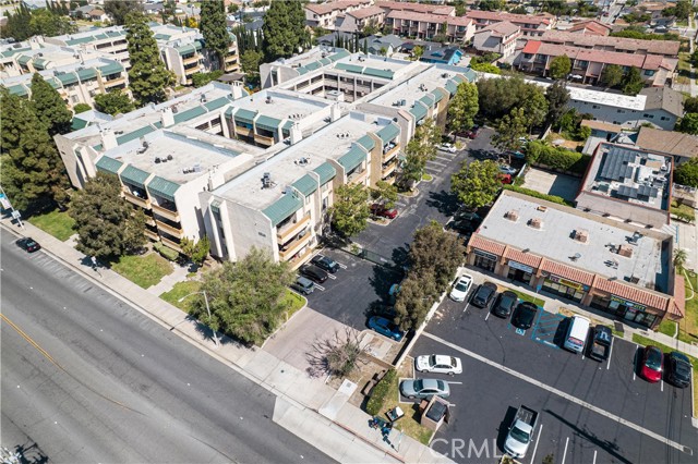 Detail Gallery Image 23 of 36 For 12141 Centralia St #208,  Lakewood,  CA 90715 - 2 Beds | 2 Baths