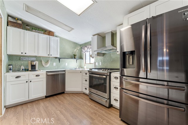 Detail Gallery Image 13 of 34 For 11231 Rochester Rd, Phelan,  CA 92371 - 4 Beds | 2 Baths