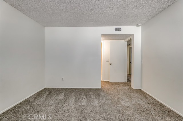 Detail Gallery Image 19 of 24 For 210 E Palmdale Ave #2,  Orange,  CA 92865 - 2 Beds | 2 Baths