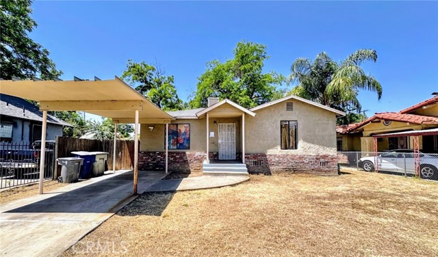 Detail Gallery Image 1 of 13 For 2242 S Holly Ave, Fresno,  CA 93706 - 2 Beds | 1 Baths