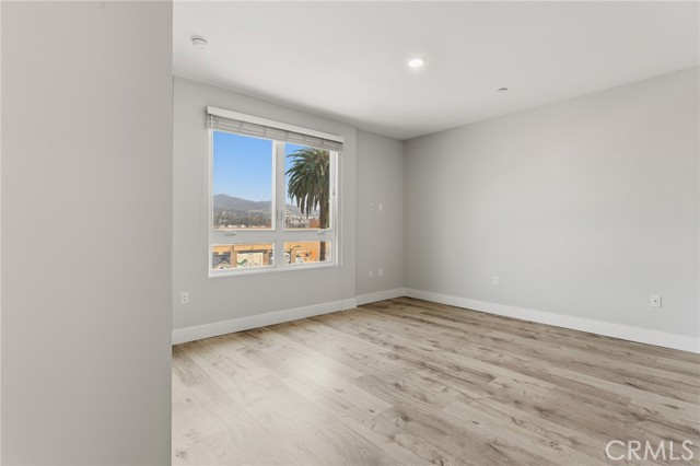 5820 La Mirada Avenue, 401 photo 14