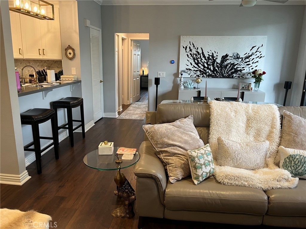 718b5cb0 76d5 4edf 9b0a 54a0e8066c98