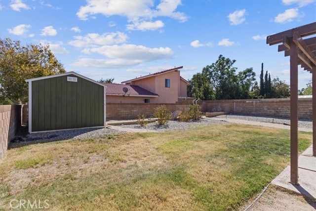 Detail Gallery Image 37 of 41 For 43946 Rembrandt St, Lancaster,  CA 93535 - 5 Beds | 3/1 Baths