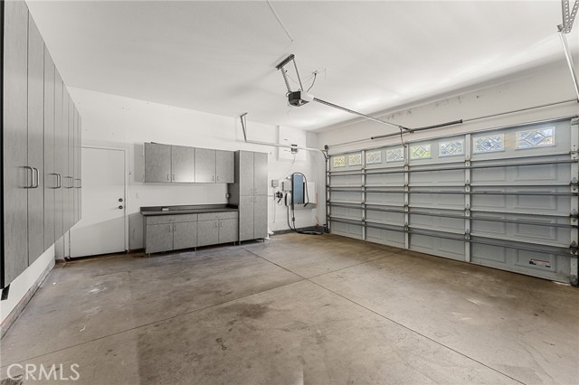 11533 Stoney Brook Court, Beaumont CA: https://media.crmls.org/medias/718bf1d9-88b9-4eb3-a109-a97de6bd8838.jpg