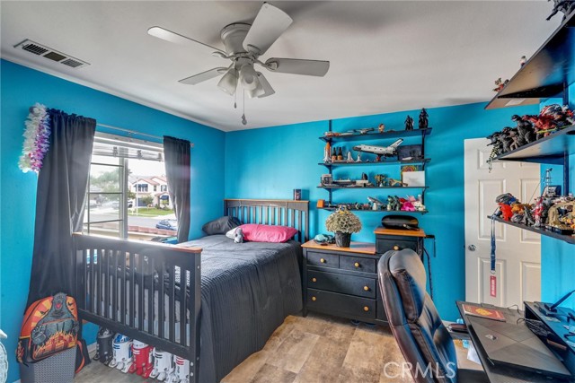 13576 Oxford Ct, Chino CA: https://media.crmls.org/medias/718bfe20-3afb-4ade-b21f-c02f05fa7022.jpg