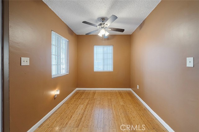 Detail Gallery Image 14 of 29 For 10114 Wadsworth, Los Angeles,  CA 90002 - 3 Beds | 1 Baths