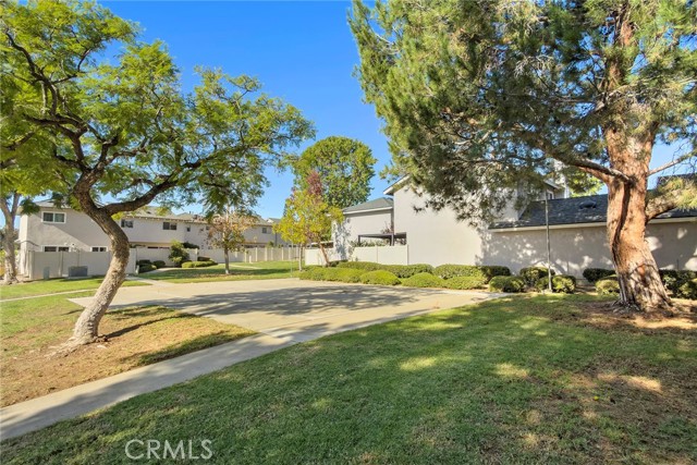 Detail Gallery Image 30 of 35 For 6832 Tahitian Cir, Yorba Linda,  CA 92886 - 3 Beds | 1/1 Baths