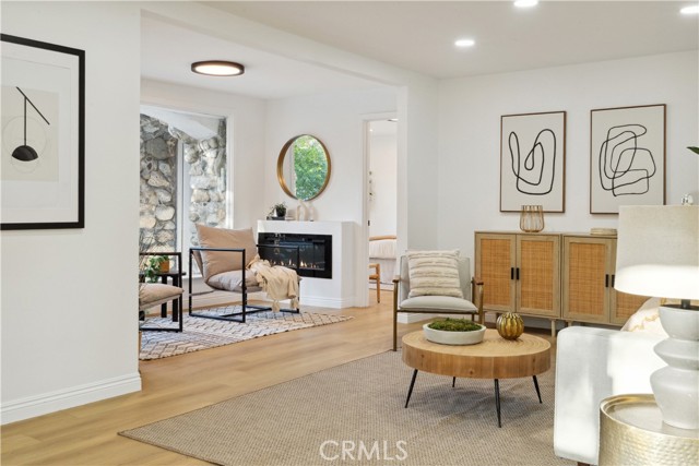 1290 E Woodbury Road, Pasadena CA: https://media.crmls.org/medias/718eee37-6680-471a-8495-3078889347e6.jpg