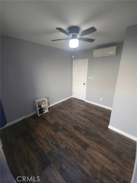 Detail Gallery Image 22 of 28 For 636 W 107th, Los Angeles,  CA 90044 - 3 Beds | 2 Baths