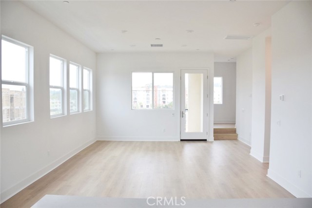 1630 Saratoga Lane, San Pedro CA: https://media.crmls.org/medias/7190b5ec-3c96-4164-b44a-8842e8e6e4f2.jpg