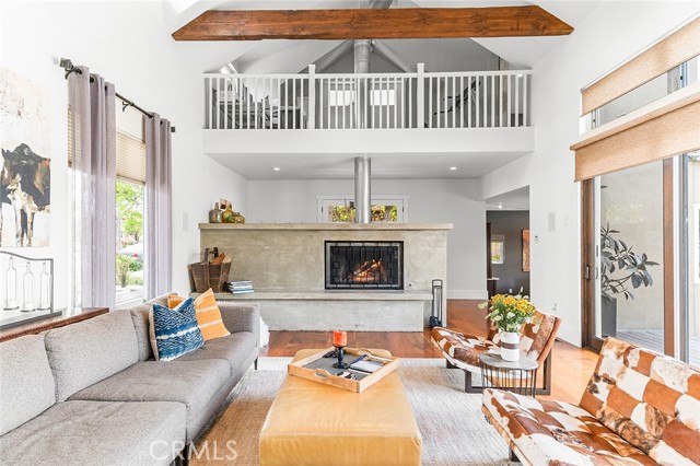 Detail Gallery Image 8 of 65 For 291 Argonne Ave, Long Beach,  CA 90803 - 5 Beds | 4 Baths
