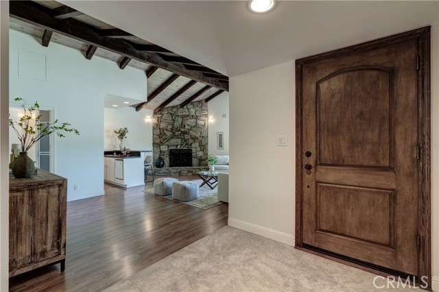 Detail Gallery Image 3 of 32 For 20322 Callaway Ave, Lakewood,  CA 90715 - 3 Beds | 2 Baths