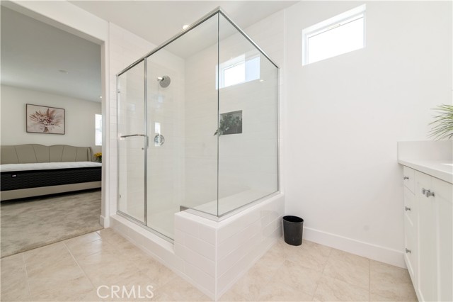Detail Gallery Image 23 of 42 For 243 Yerba, Irvine,  CA 92618 - 4 Beds | 3/1 Baths