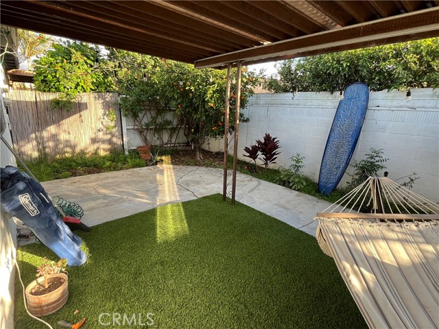 Detail Gallery Image 5 of 18 For 1547 Wintergreen Pl a,  Costa Mesa,  CA 92626 - 3 Beds | 2 Baths