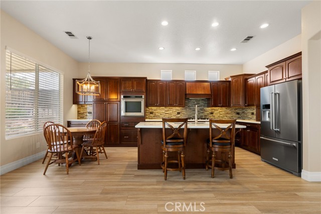 Detail Gallery Image 10 of 41 For 19377 Mt Wasatch, Riverside,  CA 92508 - 3 Beds | 2 Baths