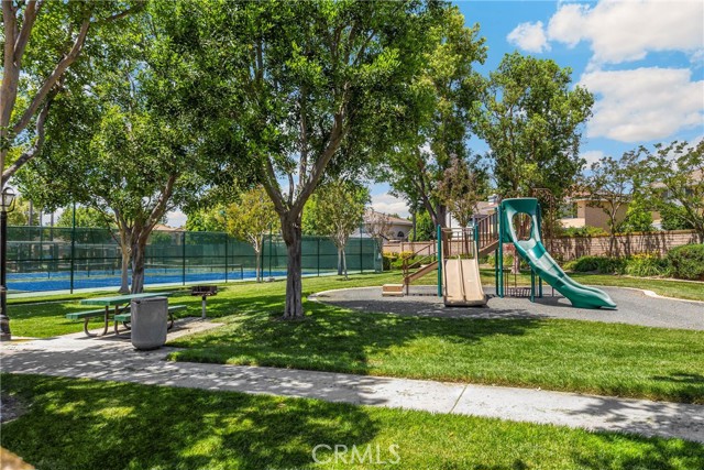 4350 Bennington Court, Chino CA: https://media.crmls.org/medias/71975908-67af-403a-8249-88ac32c57106.jpg