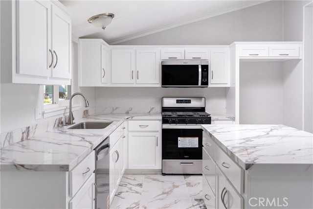 Detail Gallery Image 17 of 58 For 4 Dove Ct, Paso Robles,  CA 93446 - 2 Beds | 2 Baths