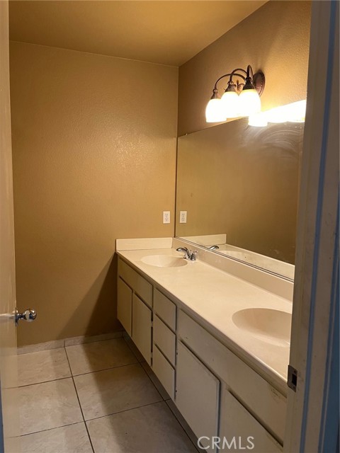 Detail Gallery Image 17 of 30 For 19218 Broken Bow Dr, Riverside,  CA 92508 - 3 Beds | 2/1 Baths