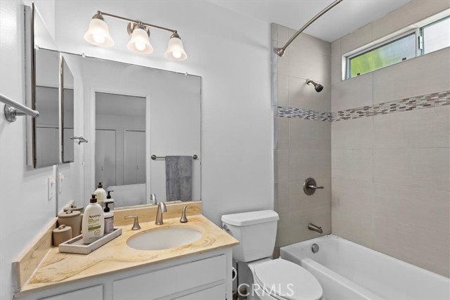 Detail Gallery Image 53 of 67 For 224 35th St, Manhattan Beach,  CA 90266 - – Beds | – Baths