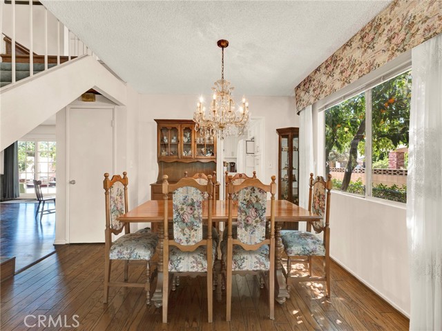 15920 Bahama Street, North Hills CA: https://media.crmls.org/medias/719bc694-64f7-4429-85ee-24932fcfc3de.jpg