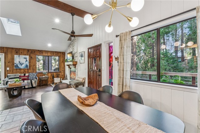 Detail Gallery Image 13 of 46 For 24166 Cresta, Crestline,  CA 92325 - 4 Beds | 3 Baths