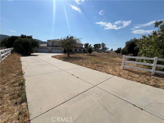 Detail Gallery Image 2 of 21 For 42335 Gold Cup Lan, Murrieta,  CA 92562 - 5 Beds | 4/1 Baths