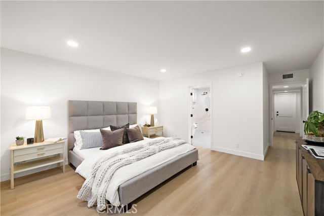 Detail Gallery Image 30 of 57 For 21361 Lemontree Ln, Huntington Beach,  CA 92646 - 5 Beds | 4 Baths