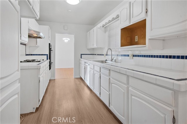 Detail Gallery Image 33 of 37 For 2615 W 179th, Torrance,  CA 90504 - 3 Beds | 2 Baths