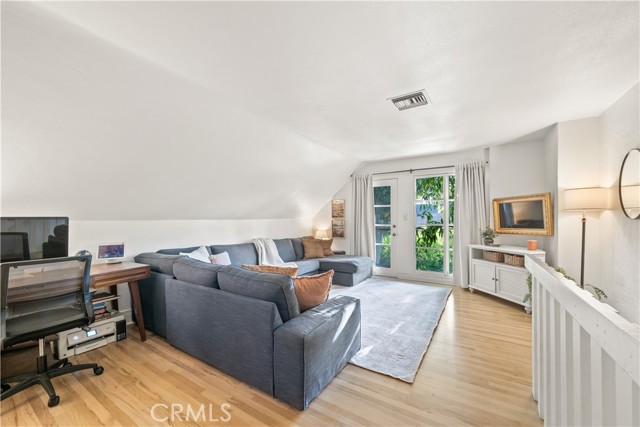 743 Harvard Avenue, Claremont CA: https://media.crmls.org/medias/719e30a8-0245-4866-897f-66214f8f6348.jpg