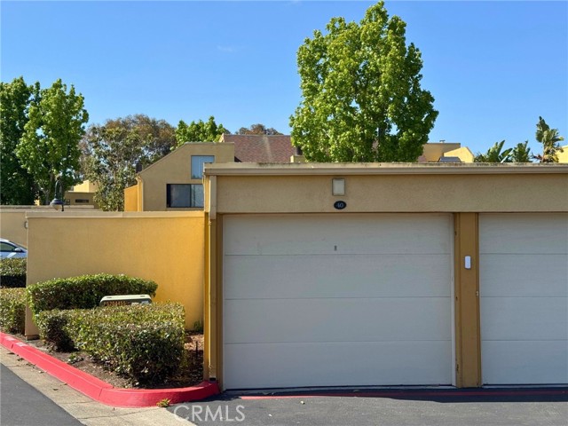 25712 Le Parc, Lake Forest CA: https://media.crmls.org/medias/719e60f4-de11-46bc-89d0-138634094a4f.jpg