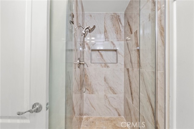 16431 Grayville, La Mirada CA: https://media.crmls.org/medias/719e7eb2-9223-43db-9ed5-555fc2dcbf2b.jpg