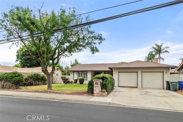 Detail Gallery Image 2 of 55 For 2624 E Orangeburg Ave, Modesto,  CA 95355 - 3 Beds | 2 Baths
