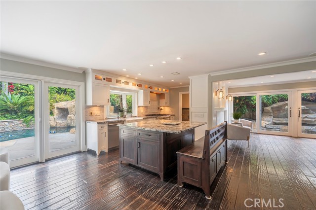 Detail Gallery Image 22 of 66 For 712 Aleppo, Newport Beach,  CA 92660 - 3 Beds | 2 Baths