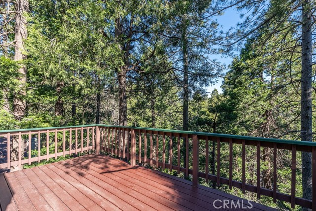 Detail Gallery Image 23 of 44 For 23772 Scenic Dr, Crestline,  CA 92325 - 3 Beds | 1/1 Baths