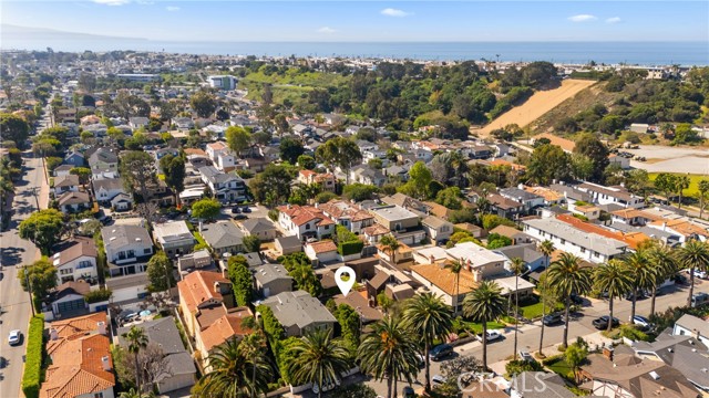 Detail Gallery Image 44 of 50 For 586 36th, Manhattan Beach,  CA 90266 - 3 Beds | 2 Baths