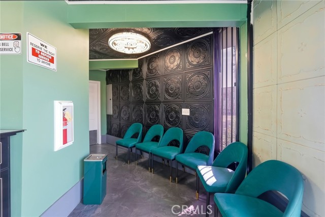  Commercial for Sale in Sun Valley, California