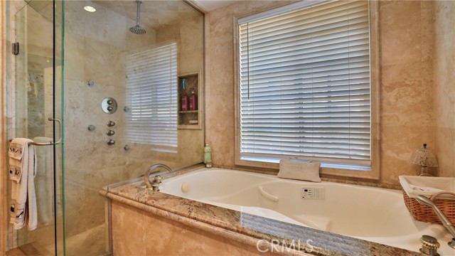 Detail Gallery Image 36 of 71 For 635 W 16th, Upland,  CA 91784 - 3 Beds | 2 Baths