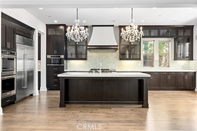 Detail Gallery Image 8 of 51 For 62 Holmes Pl, Tustin,  CA 92782 - 5 Beds | 4/1 Baths