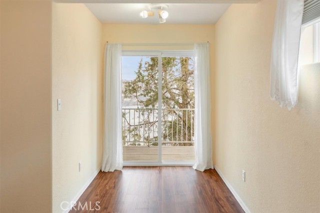 Detail Gallery Image 17 of 25 For 5246 Spearpoint, Weed,  CA 96094 - 2 Beds | 2/1 Baths