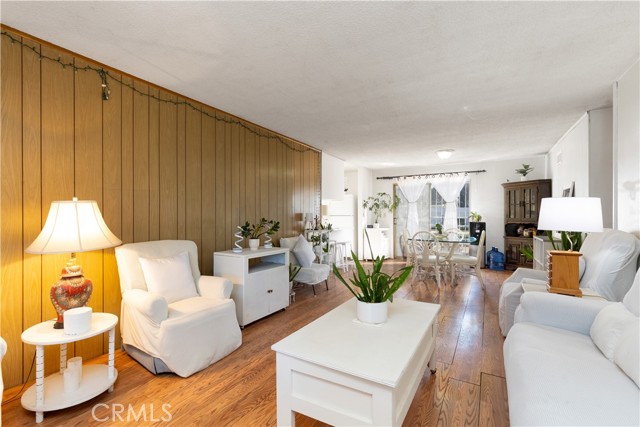 Detail Gallery Image 21 of 32 For 2038 Marigold, Pomona,  CA 91767 - 4 Beds | 2 Baths