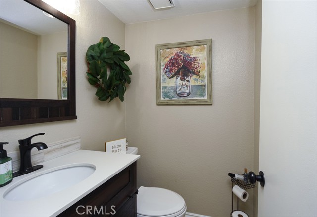 Detail Gallery Image 13 of 36 For 13373 Crystal Springs, Corona,  CA 92883 - 3 Beds | 2 Baths